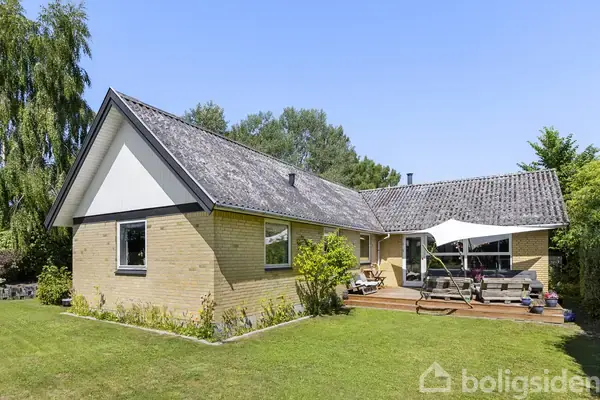 Villa på Rostedvej 16, 4200 Slagelse