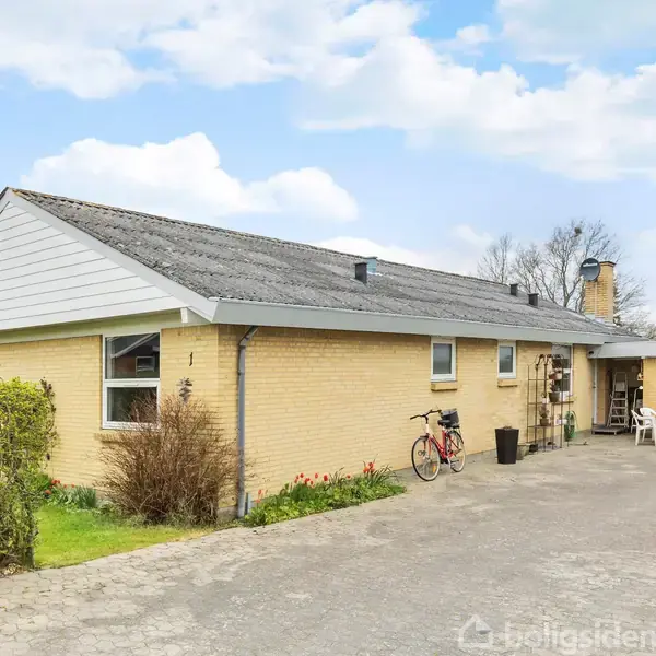 Villa på Birkevej 1, 8961 Allingåbro