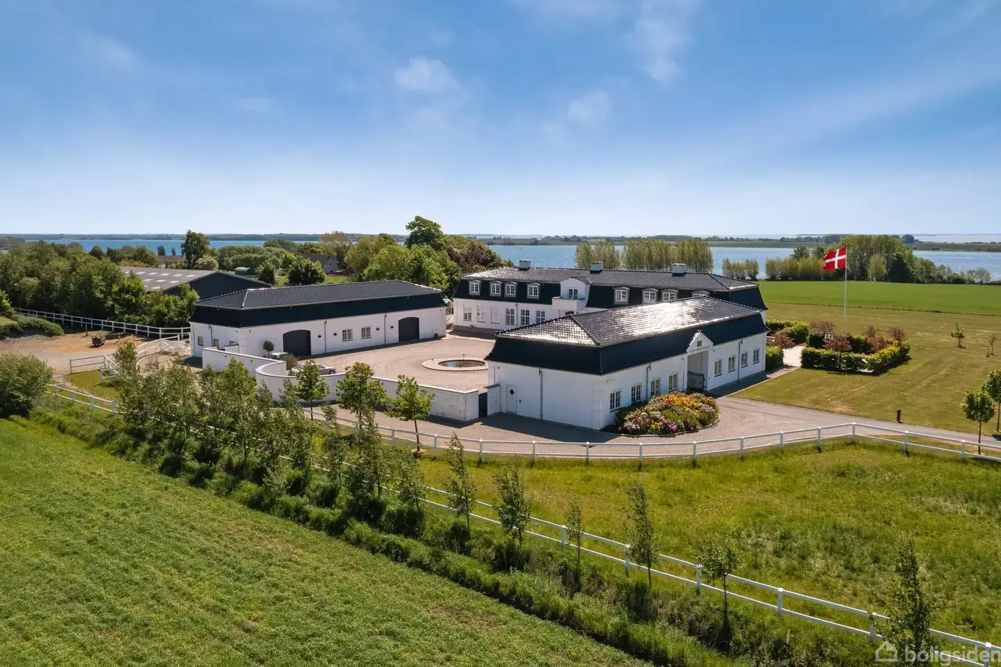 Landejendom på Østre Hougvej 152, 5500 Middelfart