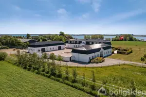 Landejendom på Østre Hougvej 152, 5500 Middelfart