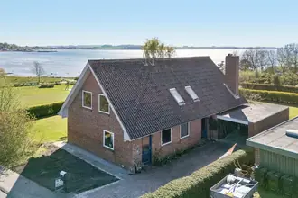 Villa på Havblikvej 1, 8420 Knebel