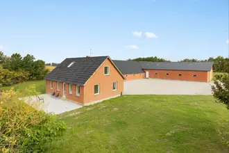 Landejendom på Hadsundvej 359, Linde, 8981 Spentrup