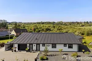Villa på Skolevej 4, 6640 Lunderskov