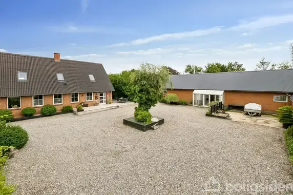 Landejendom på Paradisvej 16, 7950 Erslev