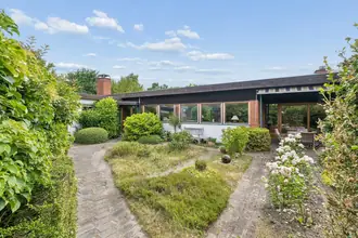 Villa på Hestefolden 10, Søllerød, 2840 Holte