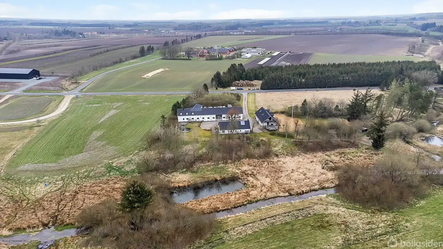 Villa på Aarestrupvej 166, 7470 Karup J