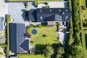 Villa på Salamanderparken 115, Stavtrup, 8260 Viby J