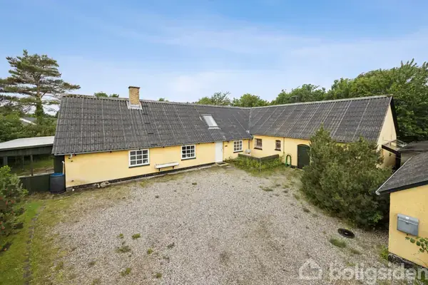Villa på Søndergade 38, 9370 Hals