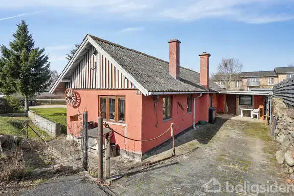 Villa på Store Lyngbyvej 21, 3320 Skævinge