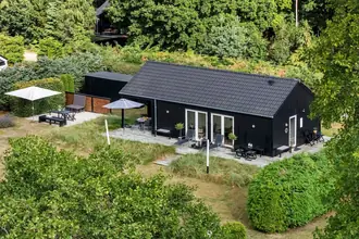 Fritidshus på Stjernevej 7, Fjellerup Strand, 8585 Glesborg