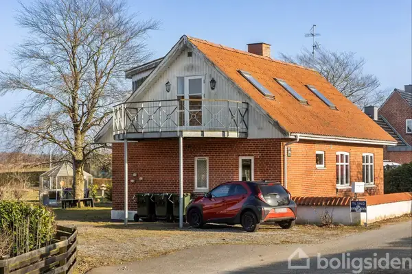 Villa på Åsbjergvej 11, 8585 Glesborg