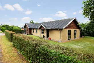 Villa på Møgelgårdsvej 24, 8520 Lystrup