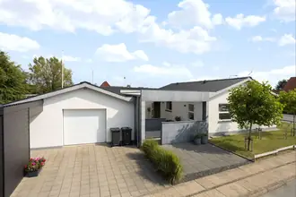 Villa på Nørgårdsvej 17, 9970 Strandby