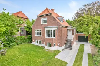 Villa på F.G.E. Rostrups Vej 14, 8000 Aarhus C