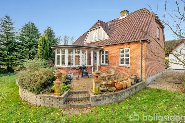 Landejendom på Løvskal Landevej 74, 8850 Bjerringbro