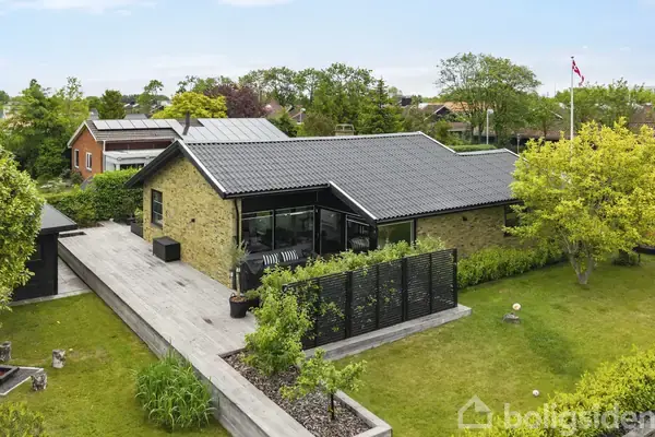 Villa på Annasvej 1, 2690 Karlslunde