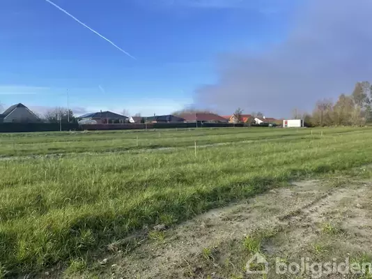 Helårsgrund på Trillbakken 4, 9240 Nibe