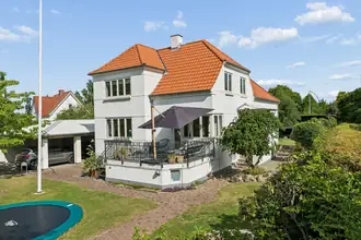 Villa på Søholt Allé 3, 8600 Silkeborg