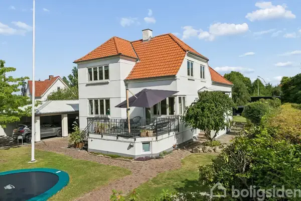 Villa på Søholt Allé 3, 8600 Silkeborg