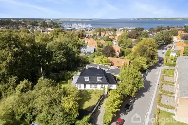 Villa på Frederiksborgvej 23A, 4000 Roskilde
