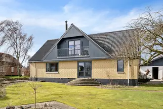 Villa på Rostrup Byvej 18, Rostrup, 9510 Arden