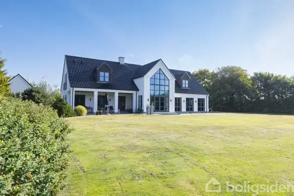 Landejendom på Mejlbyvej 6, 6900 Skjern