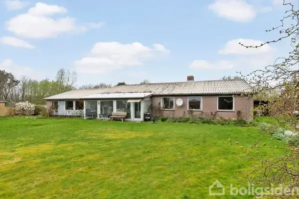 Villa på Kirkedalsvej 16, 9690 Fjerritslev