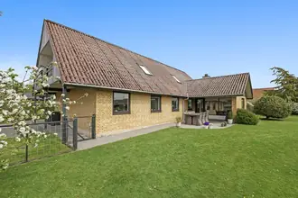 Villa på Bellisvej 2, 8450 Hammel