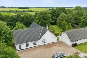 Landejendom på Duelundvej 3, 8620 Kjellerup