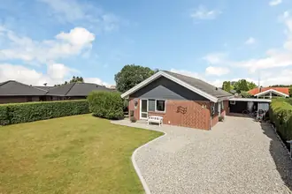Villa på Rønnebærvænget 34, Thurø, 5700 Svendborg