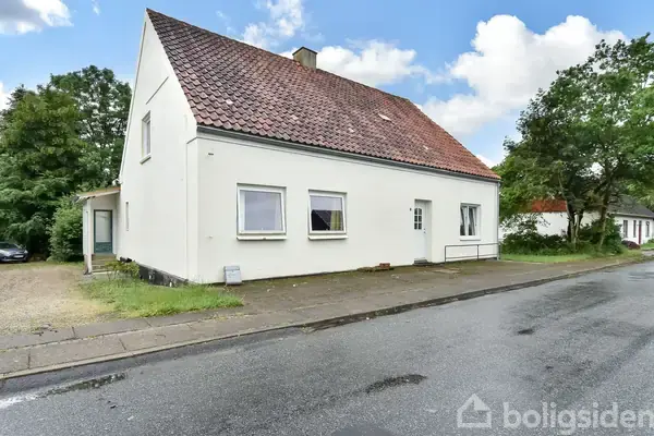 Villa på Øgelundvej 80, 7323 Give