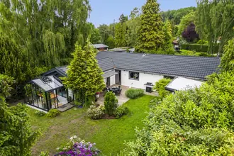 Villa på Krumningen 1, Trørød, 2950 Vedbæk