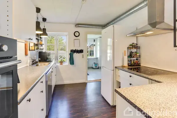 Charmerende villa med skøn have i Tylstrup