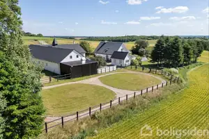Villa på Nihøjevej 33, 9530 Støvring