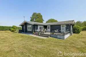 Fritidsbolig på Metholmvej 33, 8420 Knebel