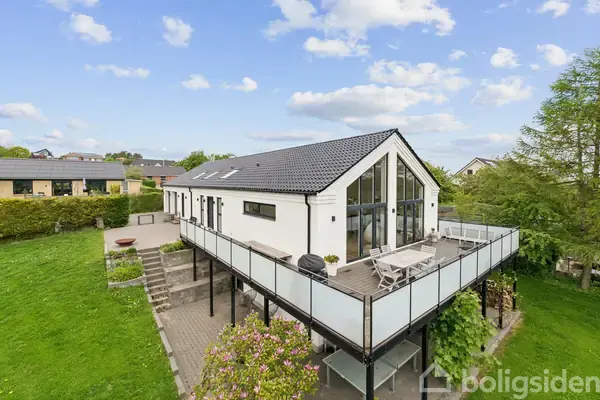 Villa på Frejasvej 1, 8600 Silkeborg