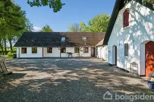 Landejendom på Serritslevvej 212, 9700 Brønderslev