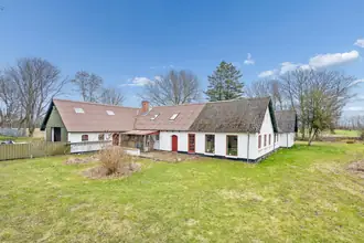 Landejendom på Serritslevvej 212, 9700 Brønderslev