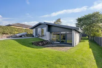 Villa på Jens Thuesens Vej 17, Taulov, 7000 Fredericia