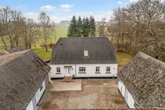 Villa på Bjerregårdsvej 3, Nr Ørslev, 4800 Nykøbing F