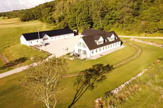 Landejendom på Jegenvej 30, 9900 Frederikshavn