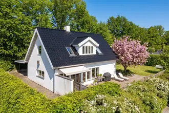 Villa på Hanne Nielsens Vej 12, Øverød, 2840 Holte