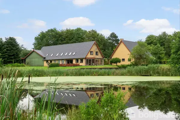 Villa på Ringstedvej 246, 4300 Holbæk