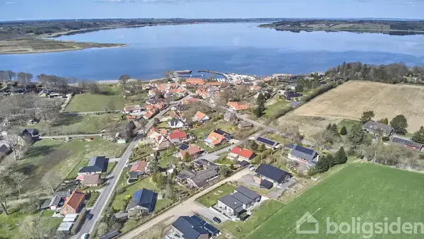 Villa på Hjarbækvej 38, 8831 Løgstrup
