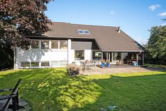 Villa på Stadion Allé 18, 7330 Brande