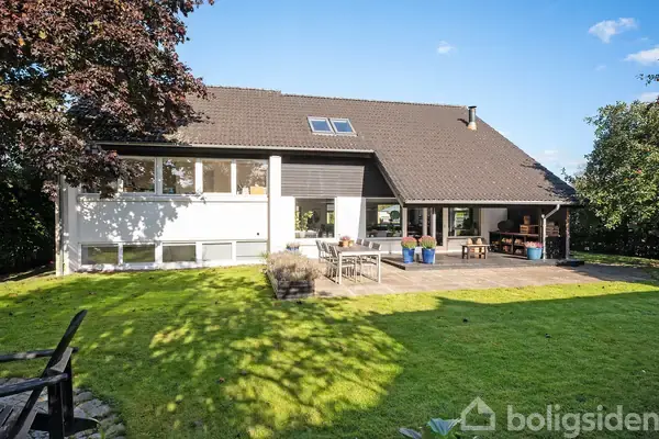 Villa på Stadion Allé 18, 7330 Brande