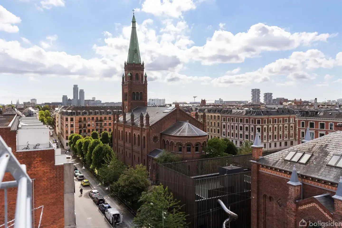 Velindrettet 2-værelses med stor altan på attraktive Vesterbro
