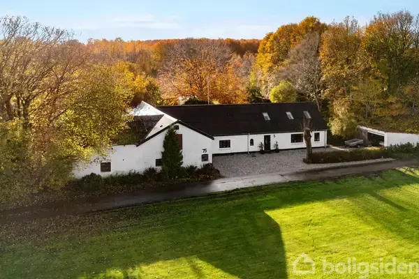 Landejendom på Kirkedalen 75, 9230 Svenstrup J