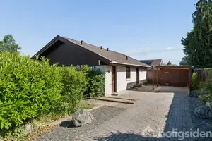 Villa på Thujavej 83, 5250 Odense SV