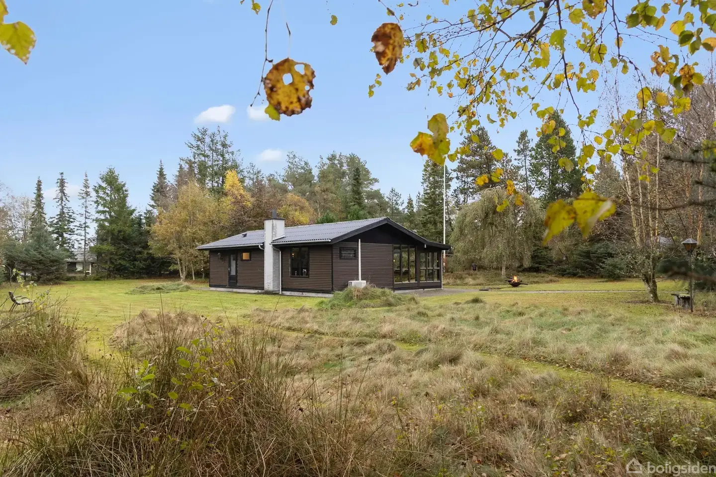 Totalmoderniseret i 2022 - 500 meter til stranden.